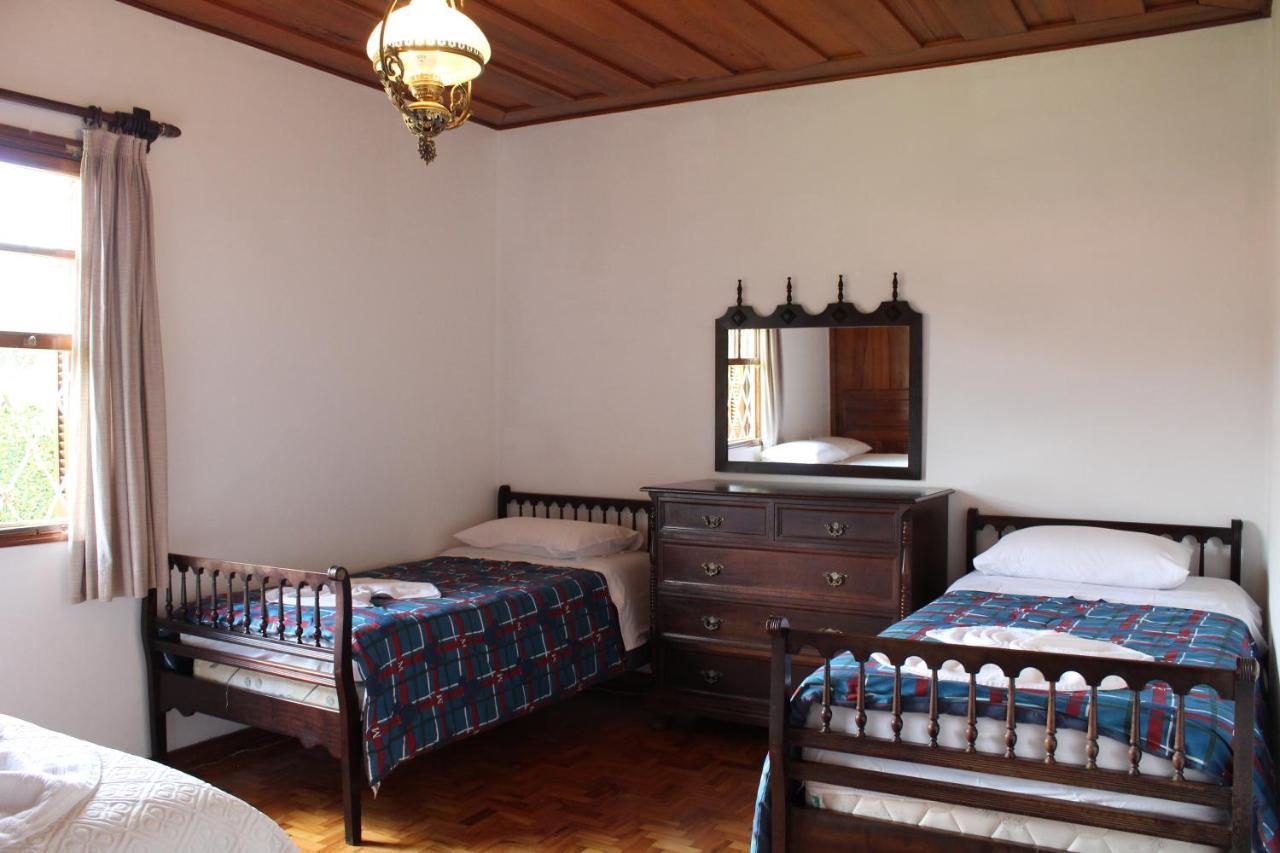 Casa Aconchegante No Capivari Campos do Jordão Eksteriør billede