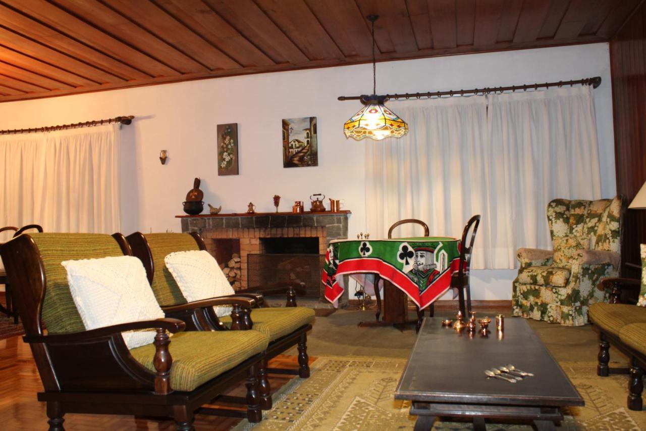 Casa Aconchegante No Capivari Campos do Jordão Eksteriør billede