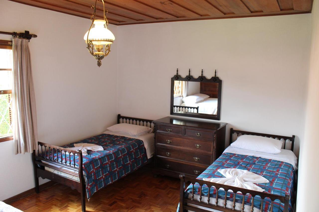 Casa Aconchegante No Capivari Campos do Jordão Eksteriør billede